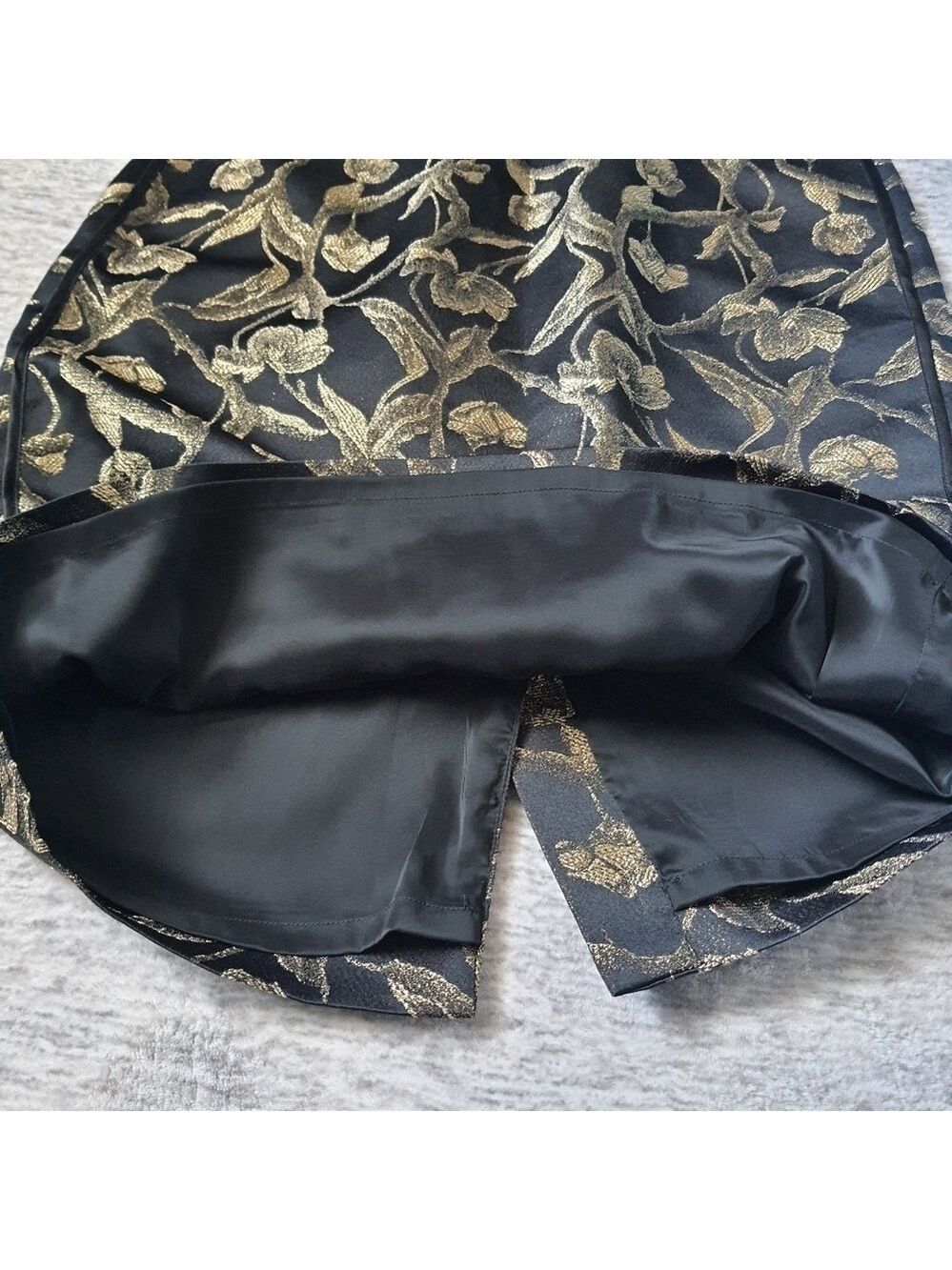 Talbots Sleeveless Gold Floral Midi Sheath Party Dress with Pockets Black Size 8 - Picture 7 of 10